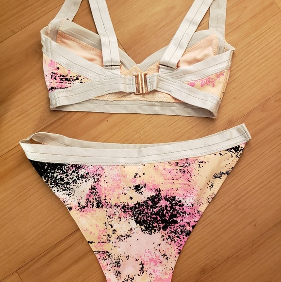 H&M Speckled Bandage Bikiny - Picture 2 of 4